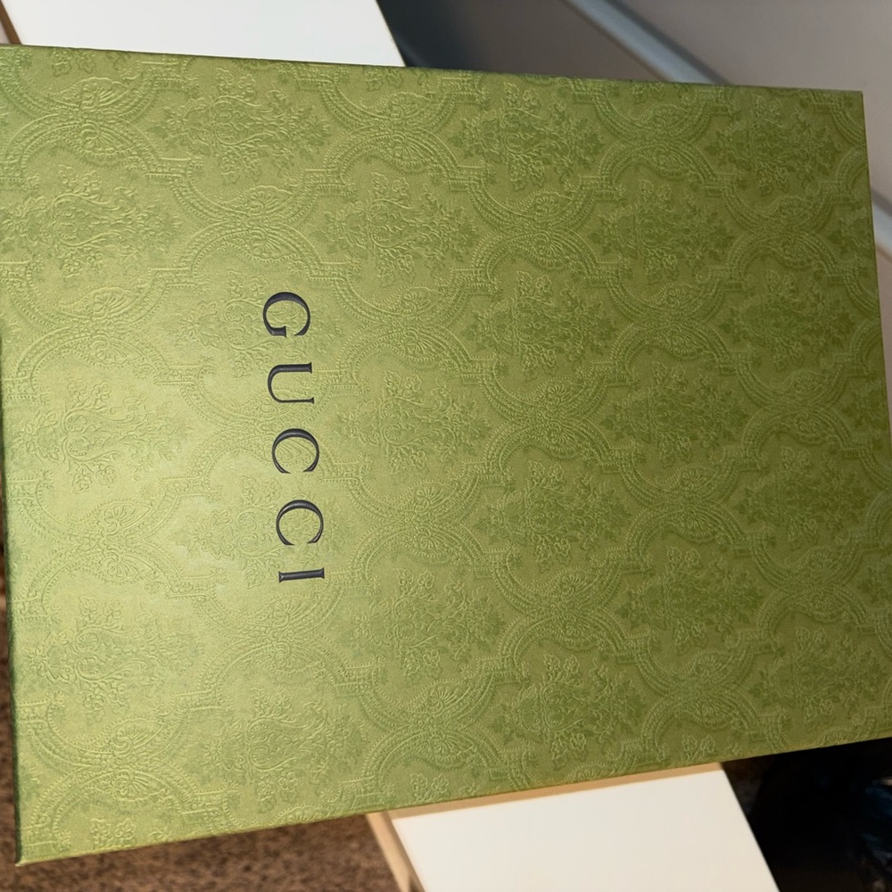 Gucci Women's Light Pink Sandals - Picture 2 of 5